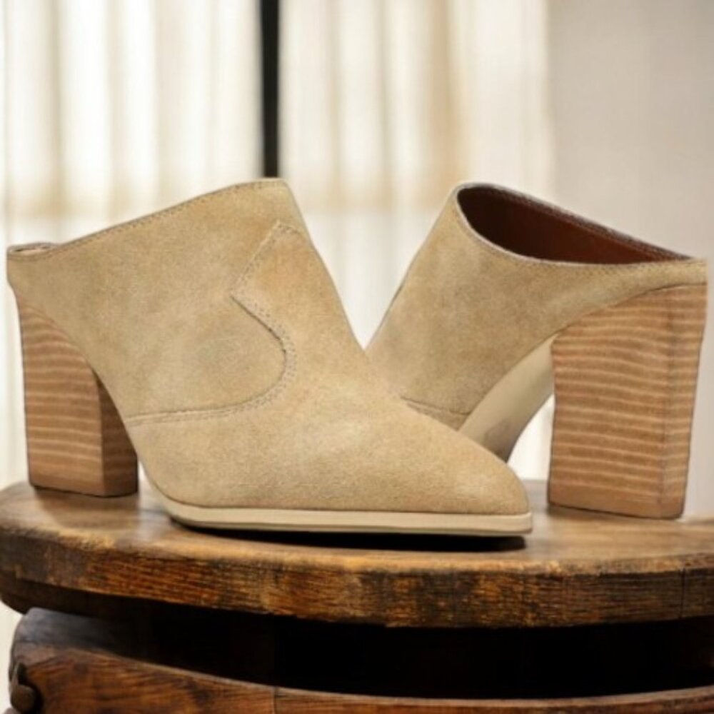 Donald Pliner Vama Heeled Mule (Women) NWT  Caramel Sz 6.5